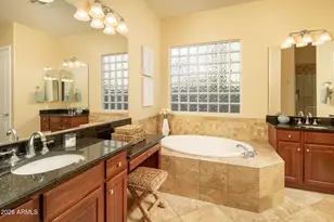 21306 N 38th Pl, Phoenix, AZ 85050 - Photo 25