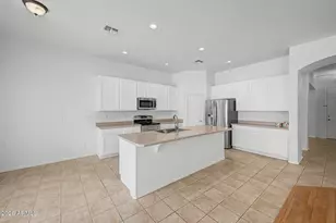 8177 S Bull Dog Ct, Gold Canyon, AZ 85118 - Photo 11