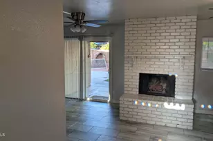 305 S Monterey St, Gilbert, AZ 85233 - Photo 15