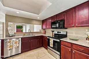 4207 E Jojoba Rd, Phoenix, AZ 85044 - Photo 17