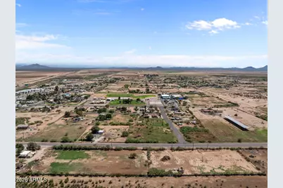 50228 N Eagle Eye Road #1, Aguila, AZ 85320 - Photo 3