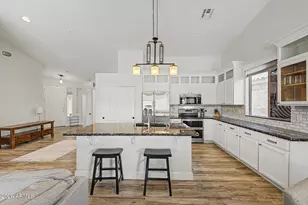 10289 E Karen Dr, Scottsdale, AZ 85255 - Photo 13