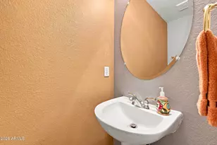 2315 N Azurite Cir, Mesa, AZ 85207 - Photo 15
