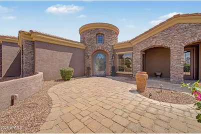 2675 E Bartlett Place, Chandler, AZ 85249 - Photo 9