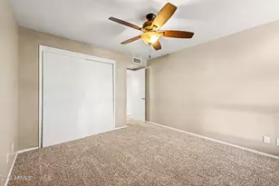 3270 E Camelback Rd, Phoenix, AZ 85018 - Photo 21