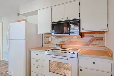 9623 N 111th Avenue, Sun City, AZ 85351 - Photo 15