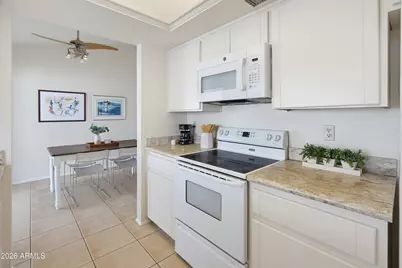 3302 E Wescott Drive, Phoenix, AZ 85050 - Photo 9