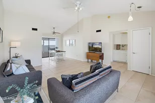3302 E Wescott Dr, Phoenix, AZ 85050 - Photo 3