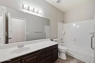 7751 W Maui Ln, Peoria, AZ 85381 - Photo 23