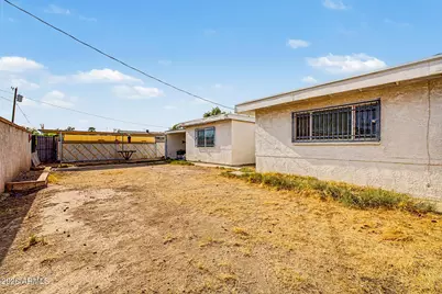 3405 W Sunnyside Avenue, Phoenix, AZ 85029 - Photo 13