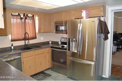 2301 W Ocotillo Road, Phoenix, AZ 85015 - Photo 3