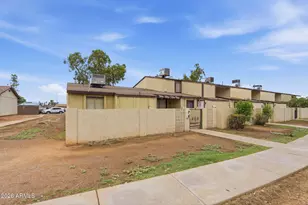 3120 N 67th Ln, Phoenix, AZ 85033 - Photo 1