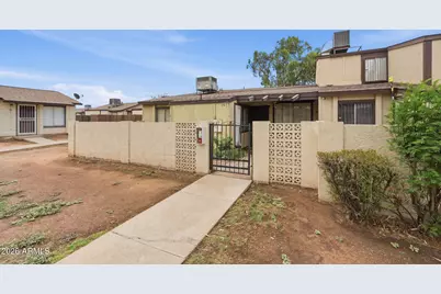 3120 N 67th Lane #50, Phoenix, AZ 85033 - Photo 3