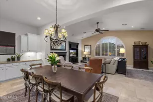 6752 W Lucia Dr, Peoria, AZ 85383 - Photo 15