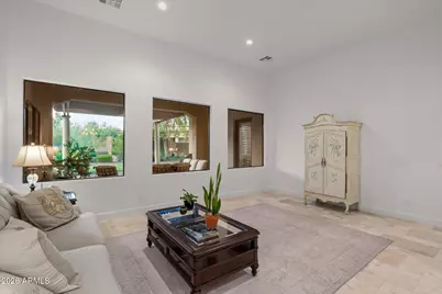 6752 W Lucia Drive, Peoria, AZ 85383 - Photo 5