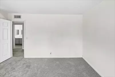 8803 W Diana Avenue, Peoria, AZ 85345 - Photo 13