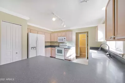 16036 N 11th Avenue #Unit 1115, Phoenix, AZ 85023 - Photo 3