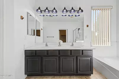 2465 W Quick Draw Way, San Tan Valley, AZ 85144 - Photo 23