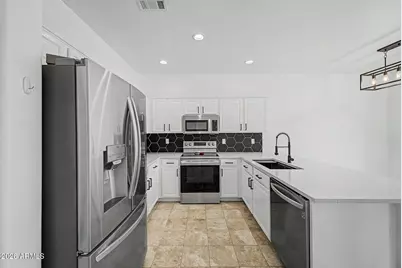 2465 W Quick Draw Way, San Tan Valley, AZ 85144 - Photo 13