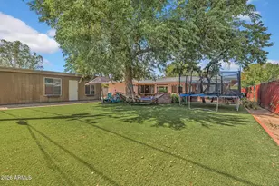 345 E Orange Dr, Phoenix, AZ 85012 - Photo 29