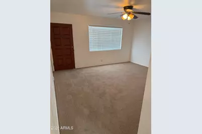 2426 W Echo Lane, Phoenix, AZ 85021 - Photo 11