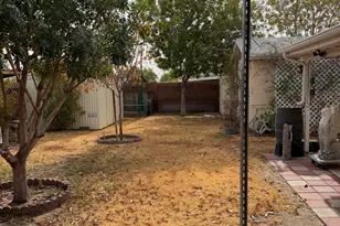 2426 W Echo Ln, Phoenix, AZ 85021 - Photo 1