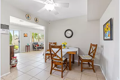 10016 W Hawthorn Drive, Sun City, AZ 85351 - Photo 5