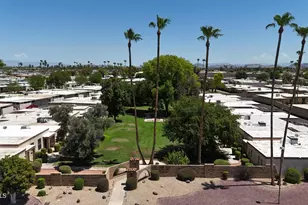 10016 W Hawthorn Dr, Sun City, AZ 85351 - Photo 25