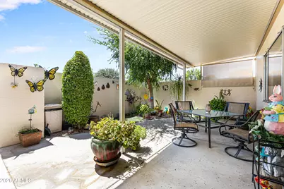 10016 W Hawthorn Drive, Sun City, AZ 85351 - Photo 19