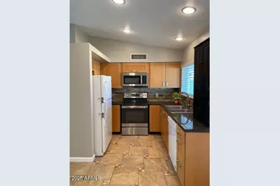 9342 W Mission Lane, Peoria, AZ 85345 - Photo 3