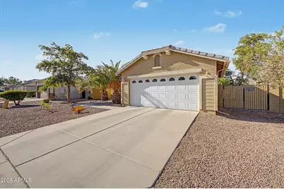 1964 W Sawtooth Way, San Tan Valley, AZ 85144 - Photo 3