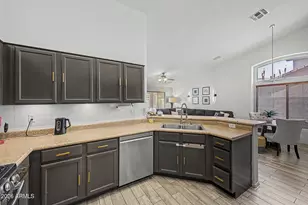 21122 N 80th Ln, Peoria, AZ 85382 - Photo 13