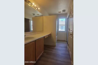 1442 E Mobile Lane Lane E, Phoenix, AZ 85040 - Photo 11