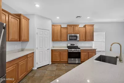 5244 W Maya Way W, Phoenix, AZ 85083 - Photo 7