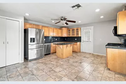 621 S 4th Street, Avondale, AZ 85323 - Photo 9