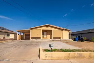 621 S 4th St, Avondale, AZ 85323 - Photo 1