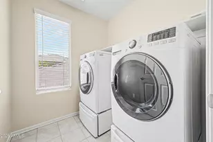 2436 E Saint Catherine Ave, Phoenix, AZ 85042 - Photo 41