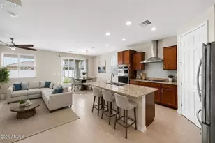 2436 E Saint Catherine Ave, Phoenix, AZ 85042 - Photo 7