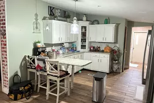 303 E South Mountain Ave, Phoenix, AZ 85042 - Photo 15