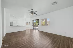3640 W Wayne Ln, Anthem, AZ 85086 - Photo 9