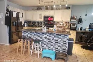 642 E Racine Pl, Casa Grande, AZ 85122 - Photo 5