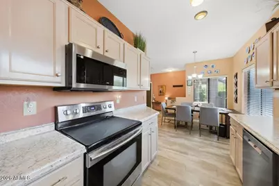13818 N Saguaro Boulevard #104, Fountain Hills, AZ 85268 - Photo 11