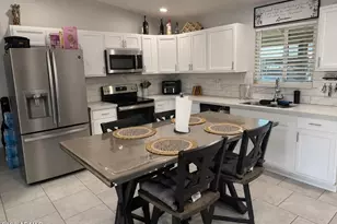 6920 W Melvin St, Phoenix, AZ 85043 - Photo 1