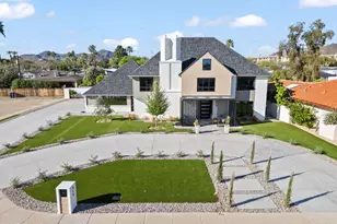 910 E Kaler Dr, Phoenix, AZ 85020 - Photo 3
