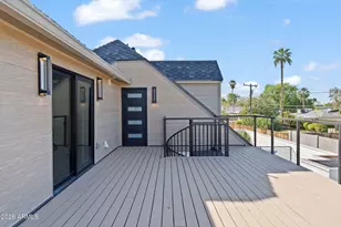 910 E Kaler Dr, Phoenix, AZ 85020 - Photo 25