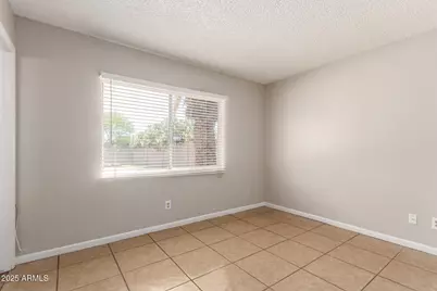 17629 N 8th Avenue, Phoenix, AZ 85023 - Photo 11
