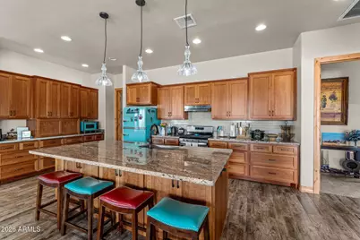 29245 S Buckaroo Road, Congress, AZ 85332 - Photo 9