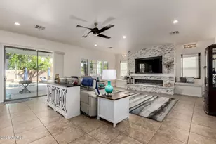 6233 S Rochester Dr, Gilbert, AZ 85298 - Photo 11