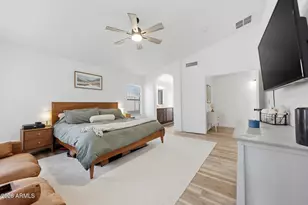 10414 W Daley Ln, Peoria, AZ 85383 - Photo 15