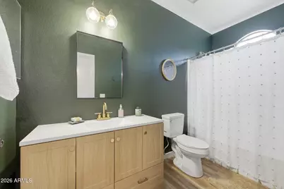 10414 W Daley Lane, Peoria, AZ 85383 - Photo 23